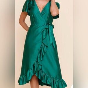 Elegant Emerald Green Wrap Dress from Francesca